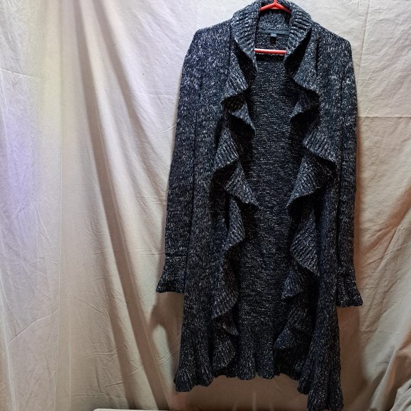 Woman's knitted cardigan with ruffle style - Picture 1 of 8